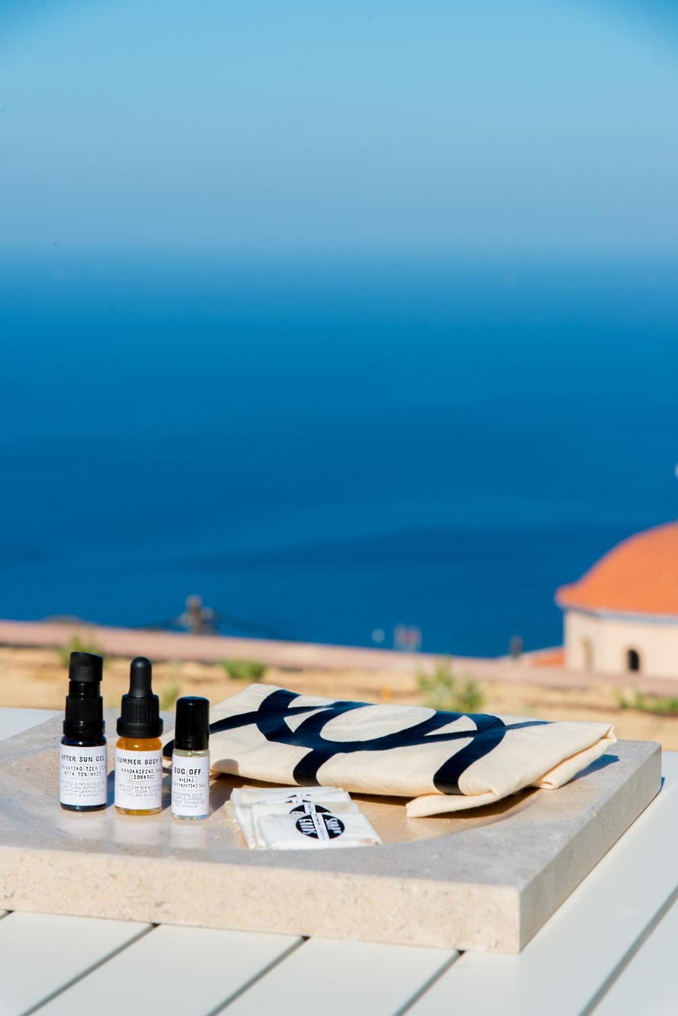 Plethora Luxury Suites Rodhia  Bagian luar foto